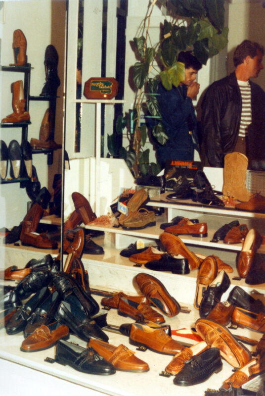 alexandris-shoes-store-back-to-1983-2
