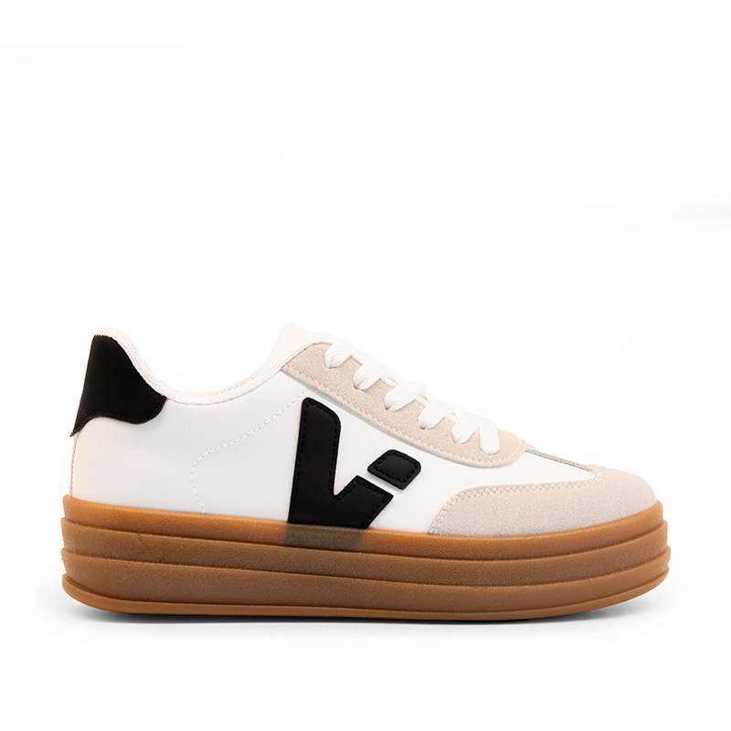 white-sneaker-woman-brown-sole-99007-ginaikeia-sneaker-vintage-aspra-me-kafe-sola-mpez white-sneaker-woman-brown-sole-99007-ginaikeia-sneaker-vintage-aspra-me-kafe-sola-mpez
