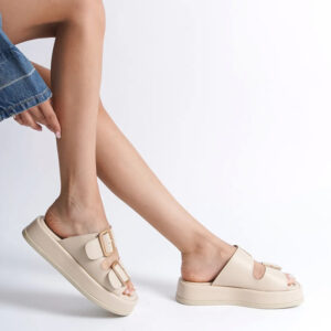 1-london-pantofles-me-xruses-leptomereies-anatomikes-golden-details-sandals-code-1501-beige-mpez