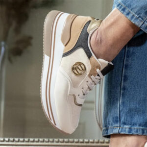 ginaikeia-athlitika-sneakers-me-anatomiko-pato-mpez-me-xrusi-leptomereia-disola-beige-sneakers-anatomic-gold-detail-621