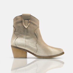 mont-martre-paris-cowbow-short-boots-code-8886-beige-suede-kaoumpoi-mpotaki-xamilo